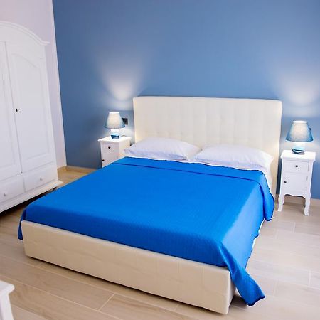 פומפיי Gleda Rooms In The Square מראה חיצוני תמונה