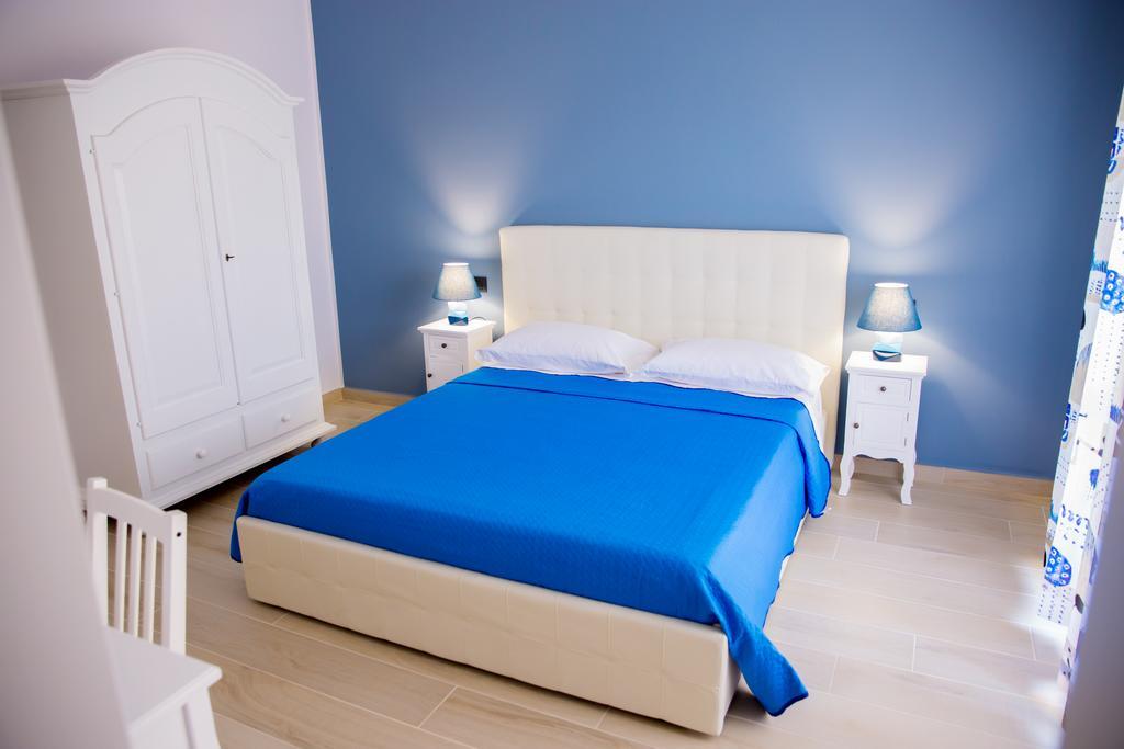 פומפיי Gleda Rooms In The Square מראה חיצוני תמונה