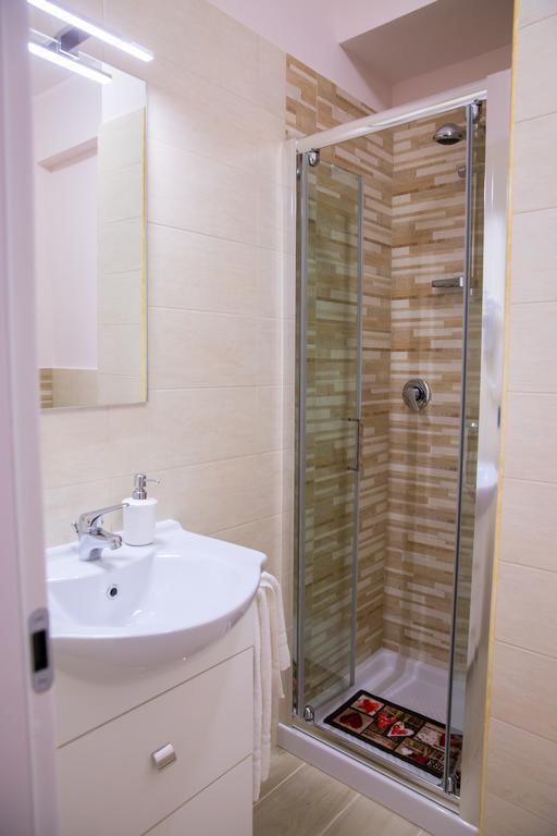 פומפיי Gleda Rooms In The Square חדר תמונה