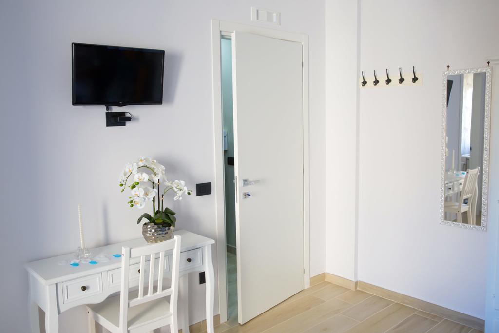 פומפיי Gleda Rooms In The Square חדר תמונה