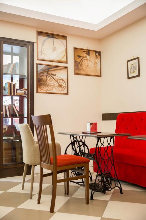פומפיי Gleda Rooms In The Square מראה חיצוני תמונה
