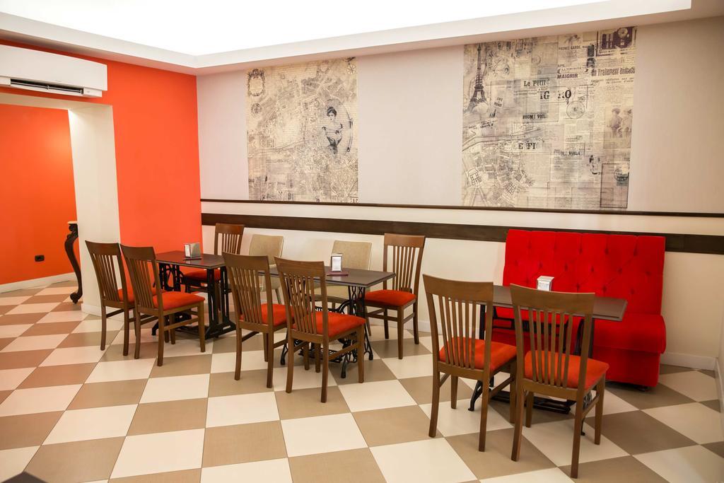 פומפיי Gleda Rooms In The Square מראה חיצוני תמונה